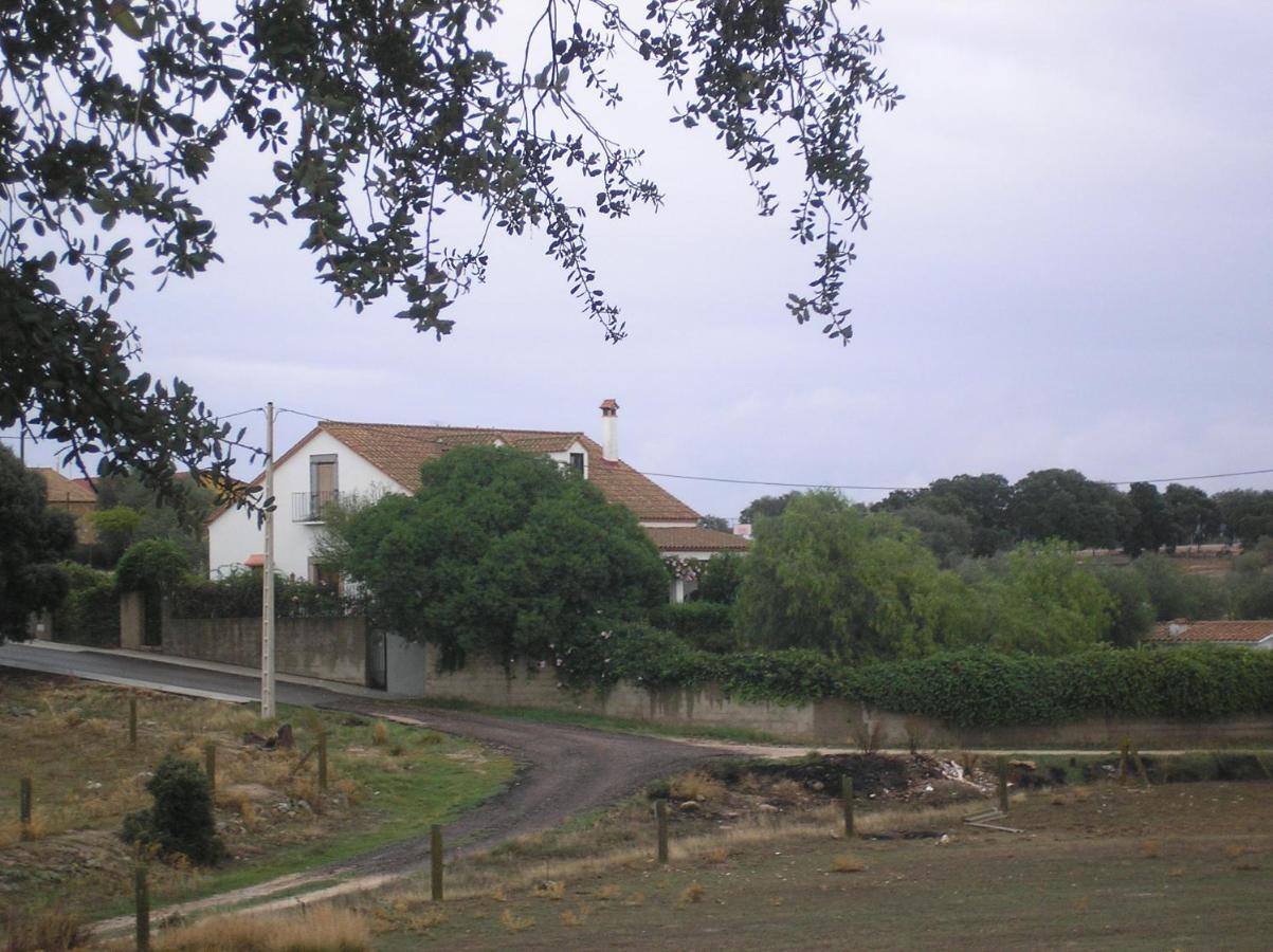 Casa Rural "El Carrasca" El Carrascalejo Екстериор снимка