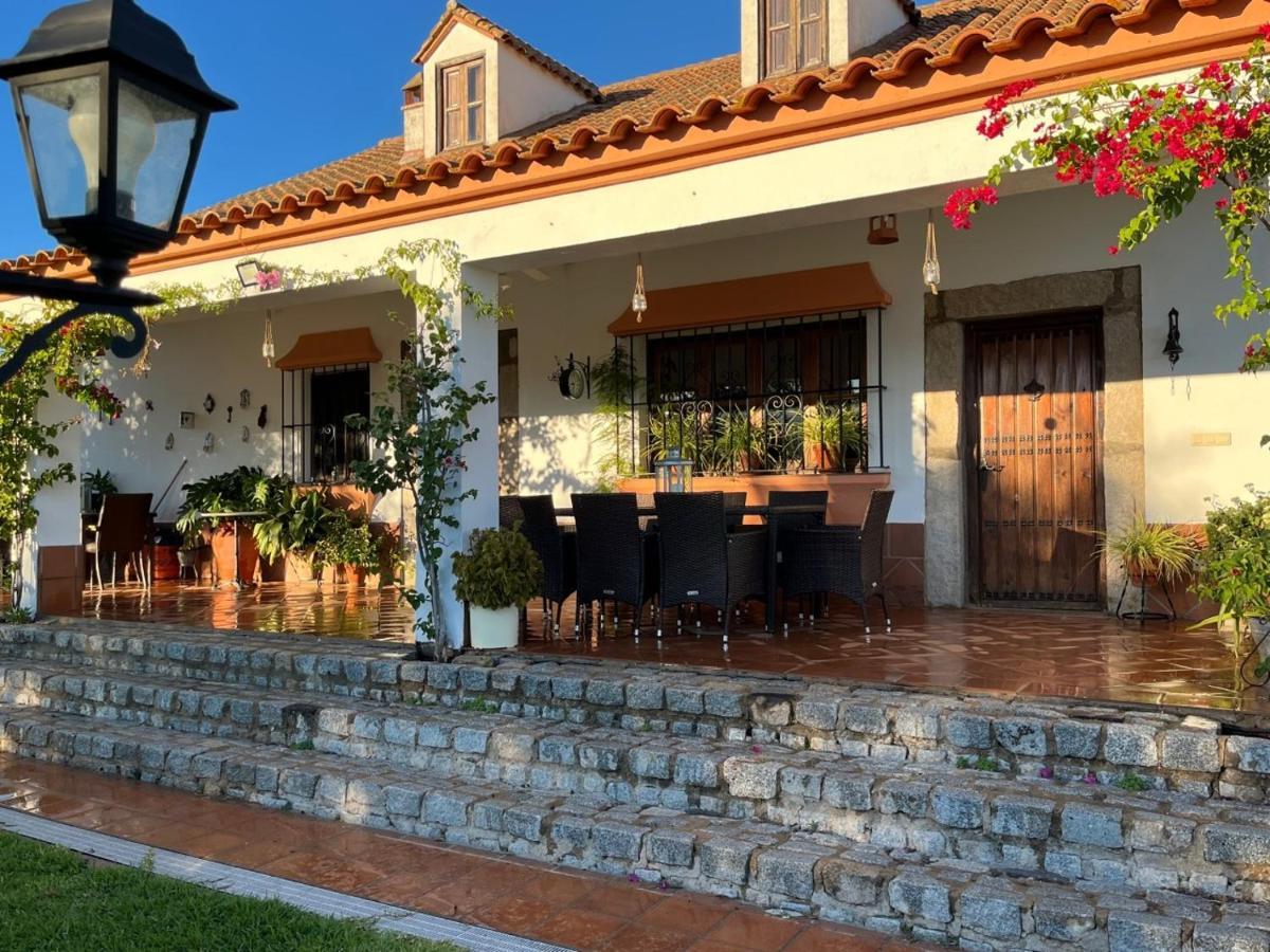Casa Rural "El Carrasca" El Carrascalejo Екстериор снимка